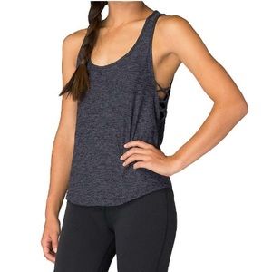 Beyond Yoga gray cross cross tank size M